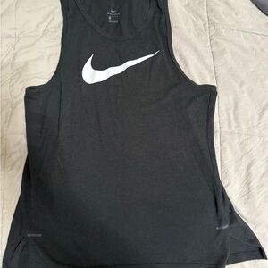 Nike Dri-FIT Sleeveless Training Tank – Black, Size Large